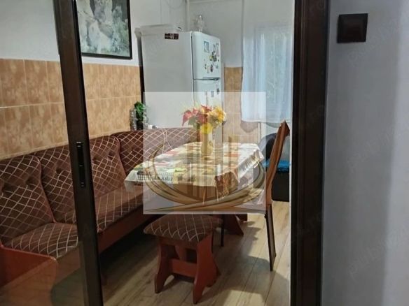 3 Camere Decomandat, 2 bai | Parter | Zona Soarelui – Parcul Pădurice