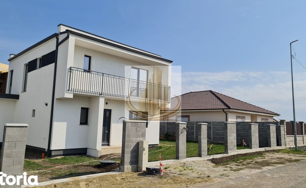 Duplex 117mp, despartit prin camera tehnica, Dumbravita