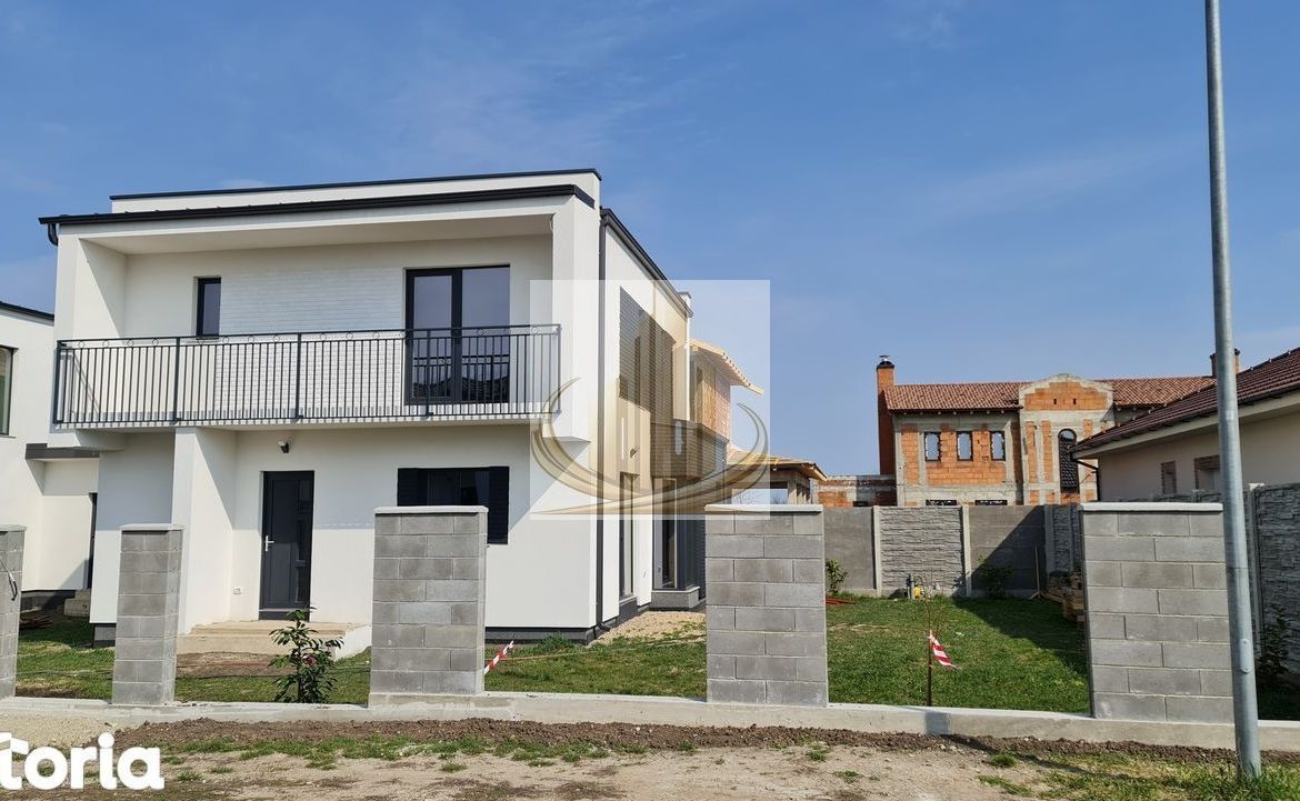 Duplex 117mp, despartit prin camera tehnica, Dumbravita