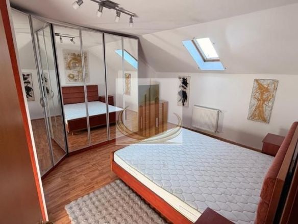 Apartament 3 camere | Etaj1+Mansardă | 67mp | Dumbravița | Loc parcare - foto 2