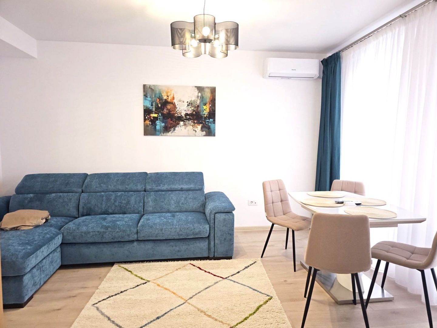Apartament cu 2 camere mobilat si utilat, bloc nou - Prima inchiriere - foto 6 Apartament cu 2 camere mobilat si utilat, bloc nou - Prima inchiriere - foto 6
