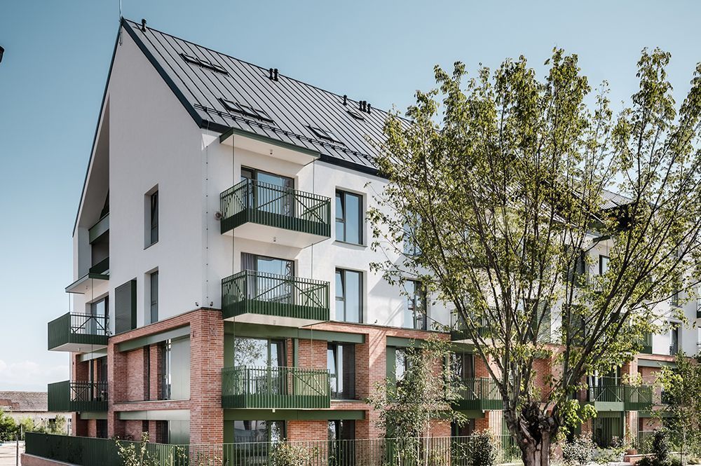 Apartament exclusivist terasa  acoperita view spre lac zona Țiglari