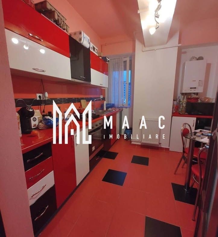 Apartament 2 Camere I Decomandat I Etaj 3 I Mihai Viteazu