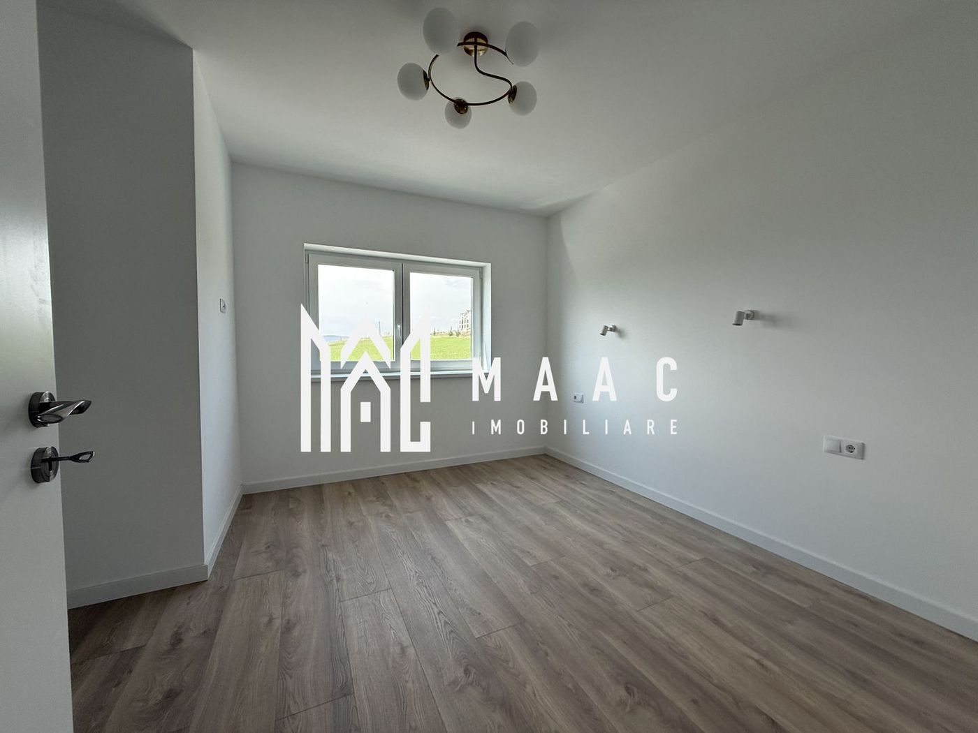 Penthouse | 5 camere | La cheie | Vata bazaltica | 130 MP