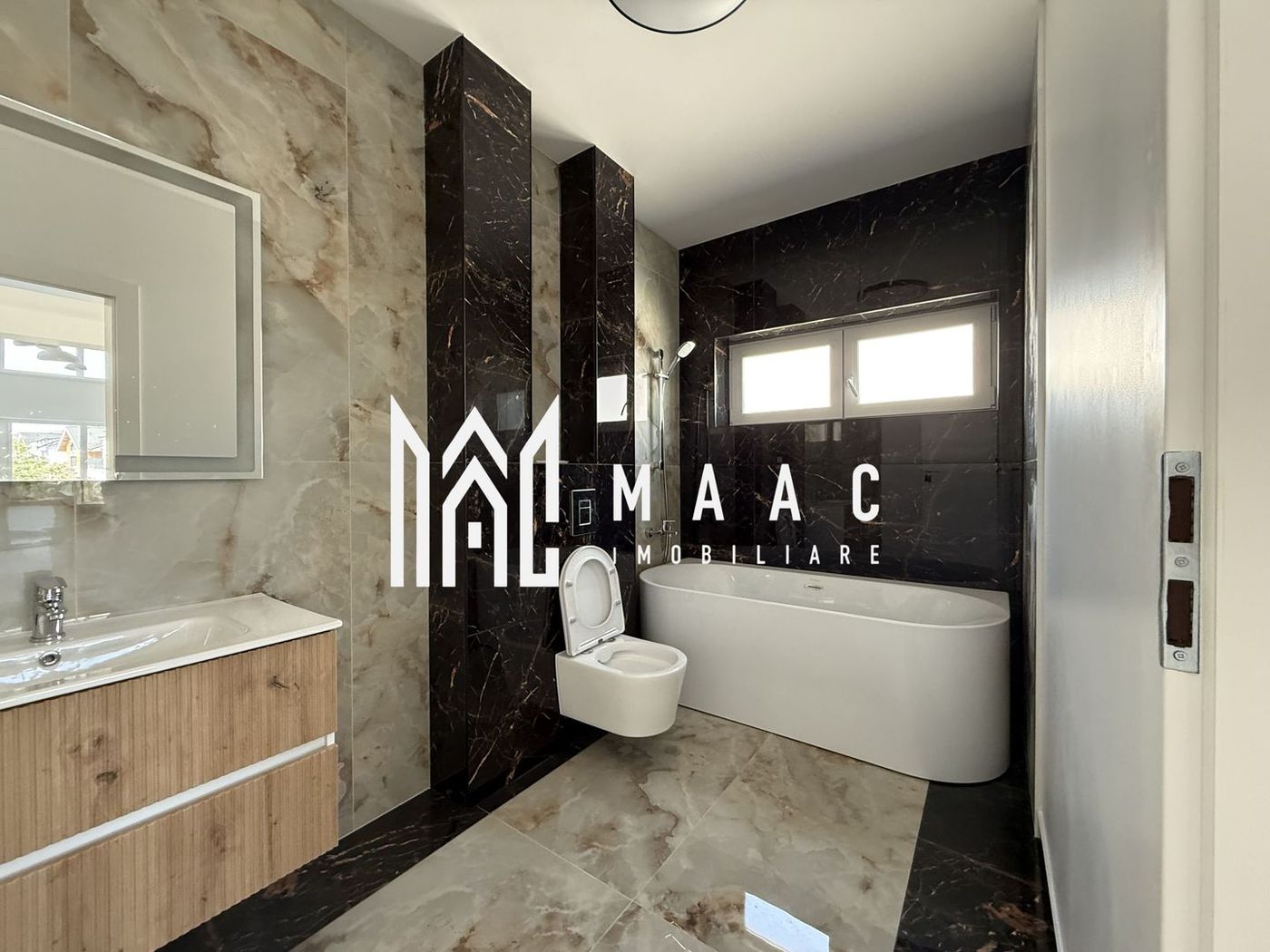 Penthouse | 5 camere | La cheie | Vata bazaltica | 130 MP