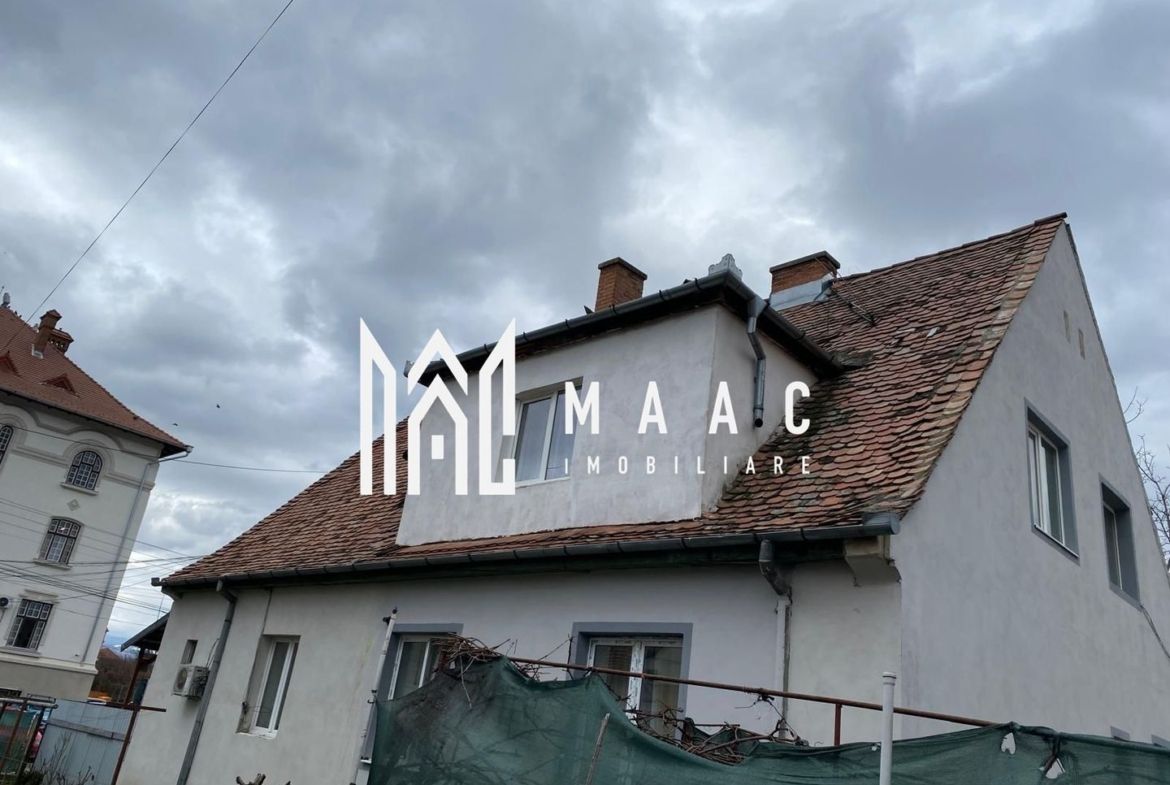 Apartament 1 Camera I Etaj 1 I Pivniță I Central