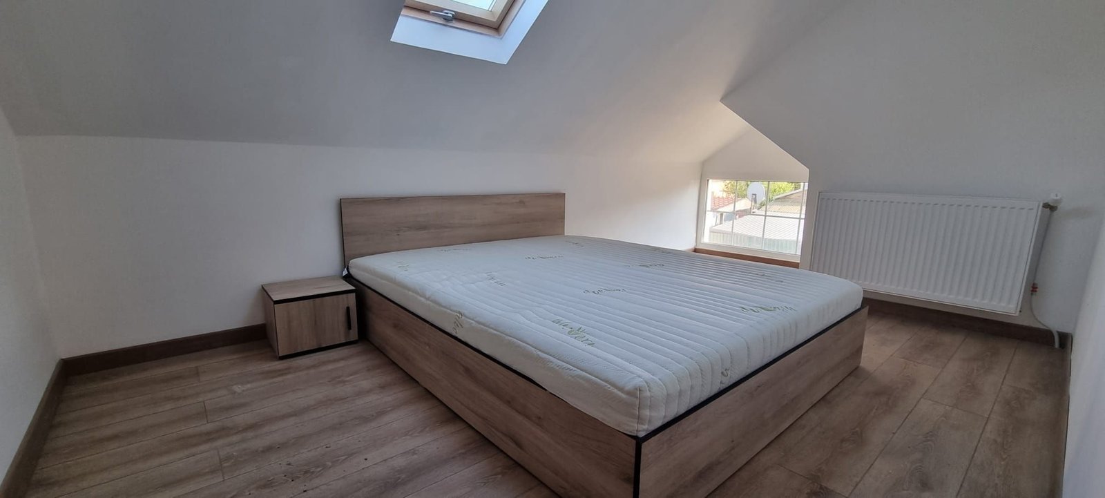 be09ae527e3c47b6a8b28c38e53bc73e