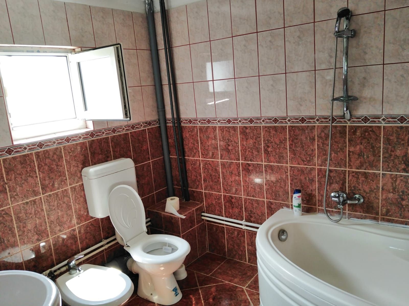 bfe18507336f41fa823191cef182a4c4