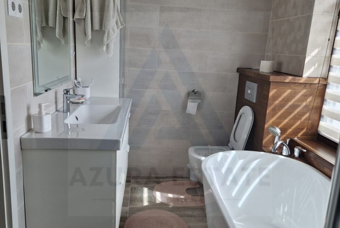 Casa individuala premium cu teren 480 mp in Cartierul Primaverii