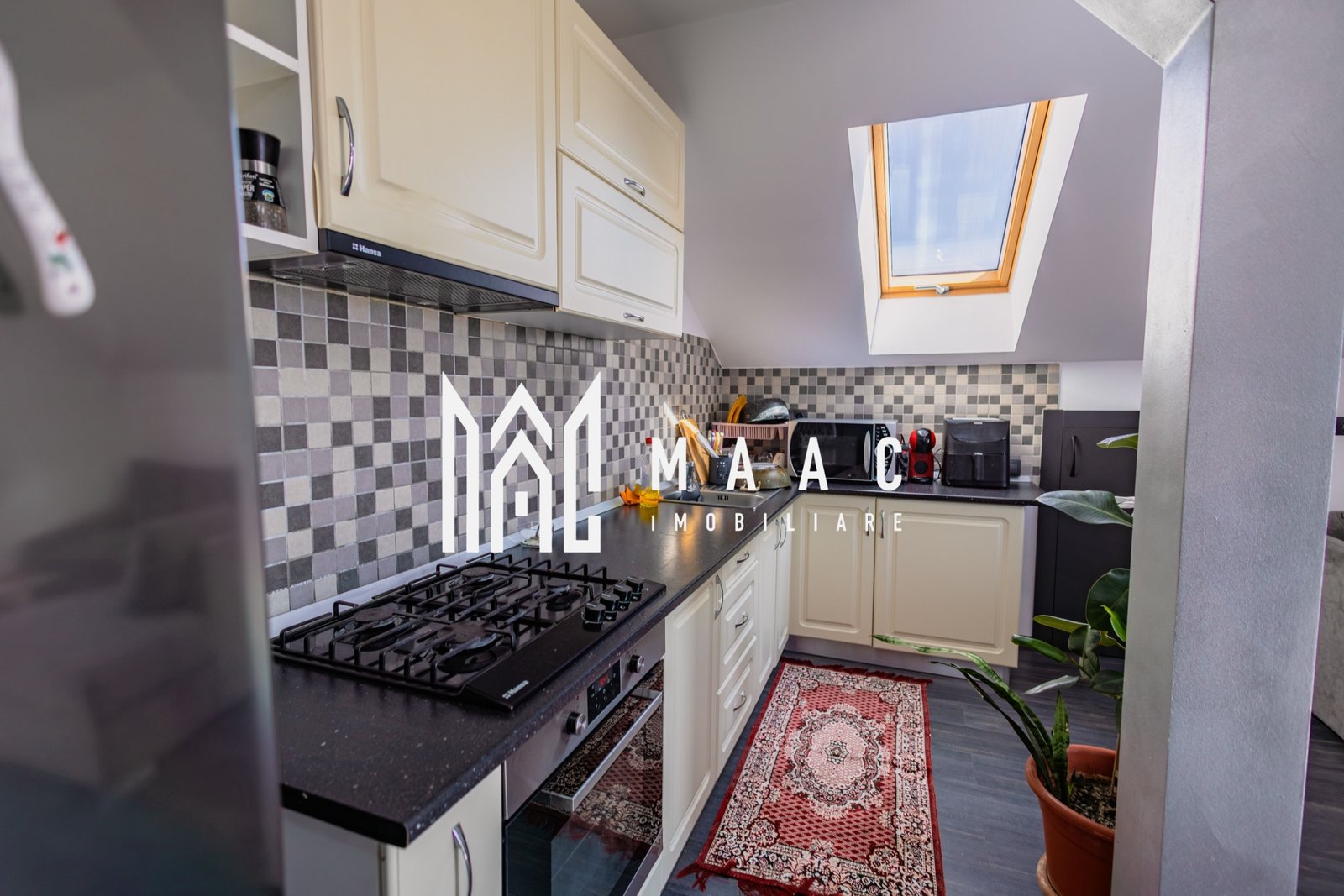 dd16c3bfdaea418cbdce5b031a2e2eae