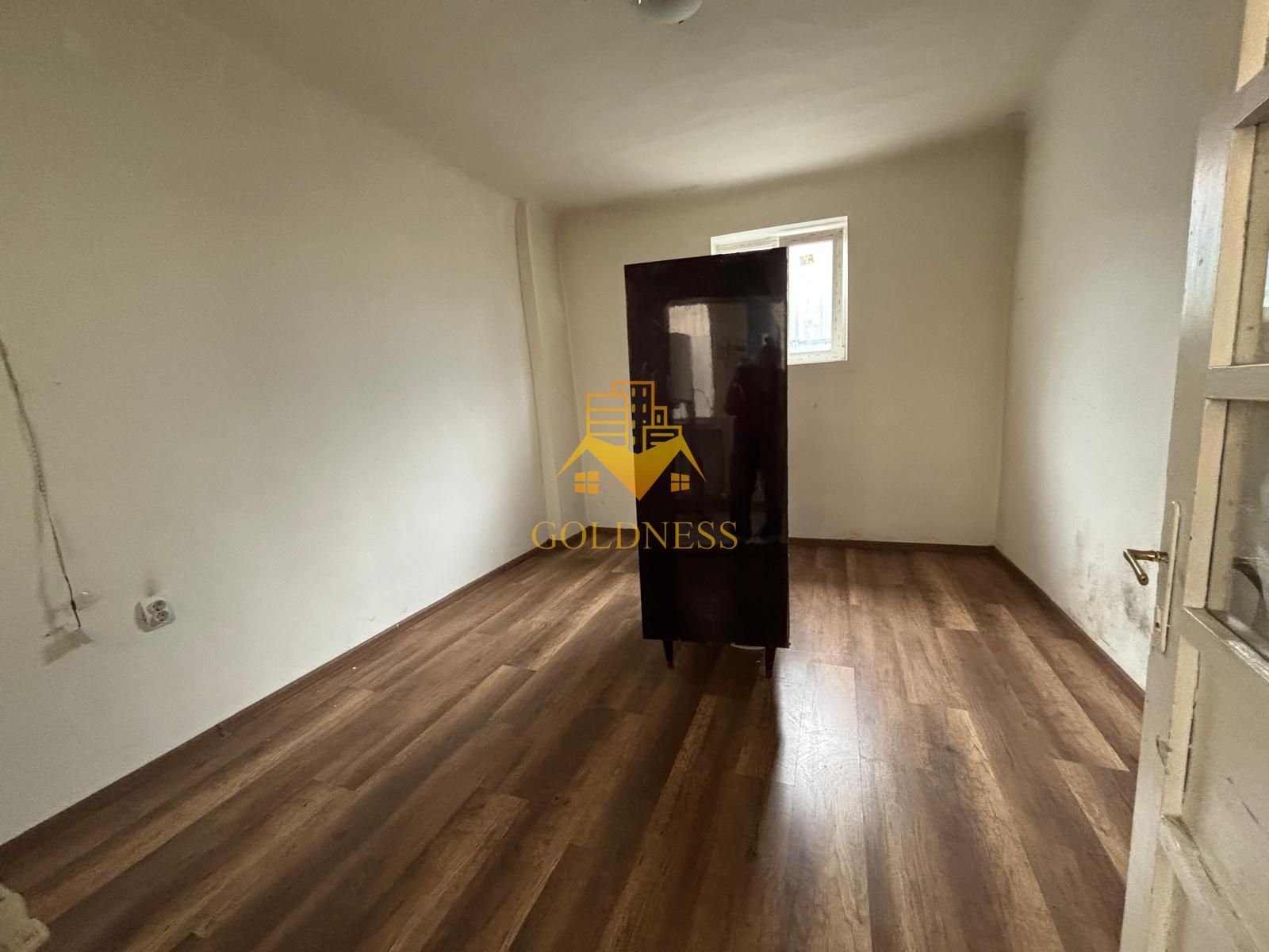 e240976531b24a38ac75039437e35ff4