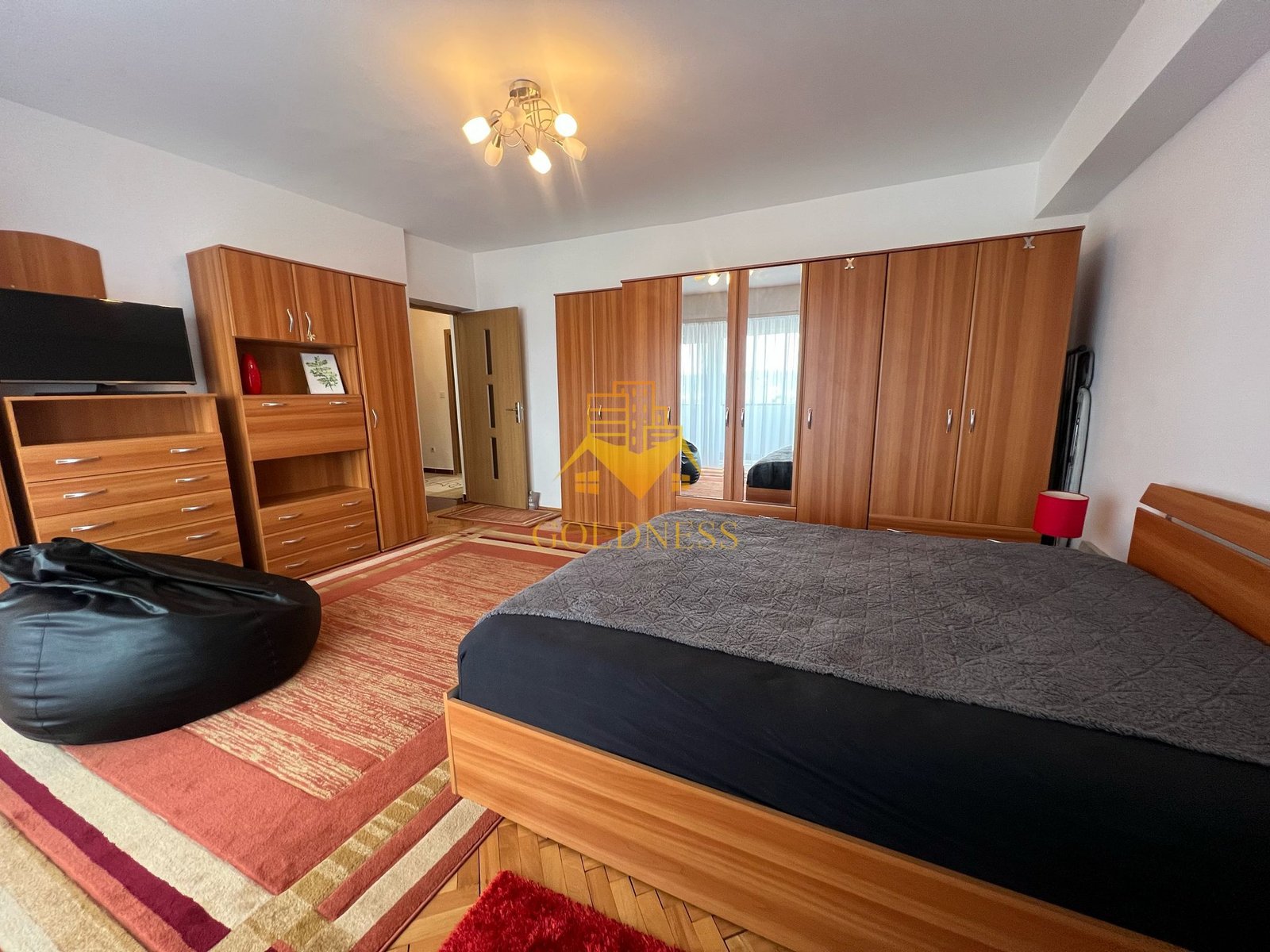 e468ceb4b221448289dcf6143a7574fb