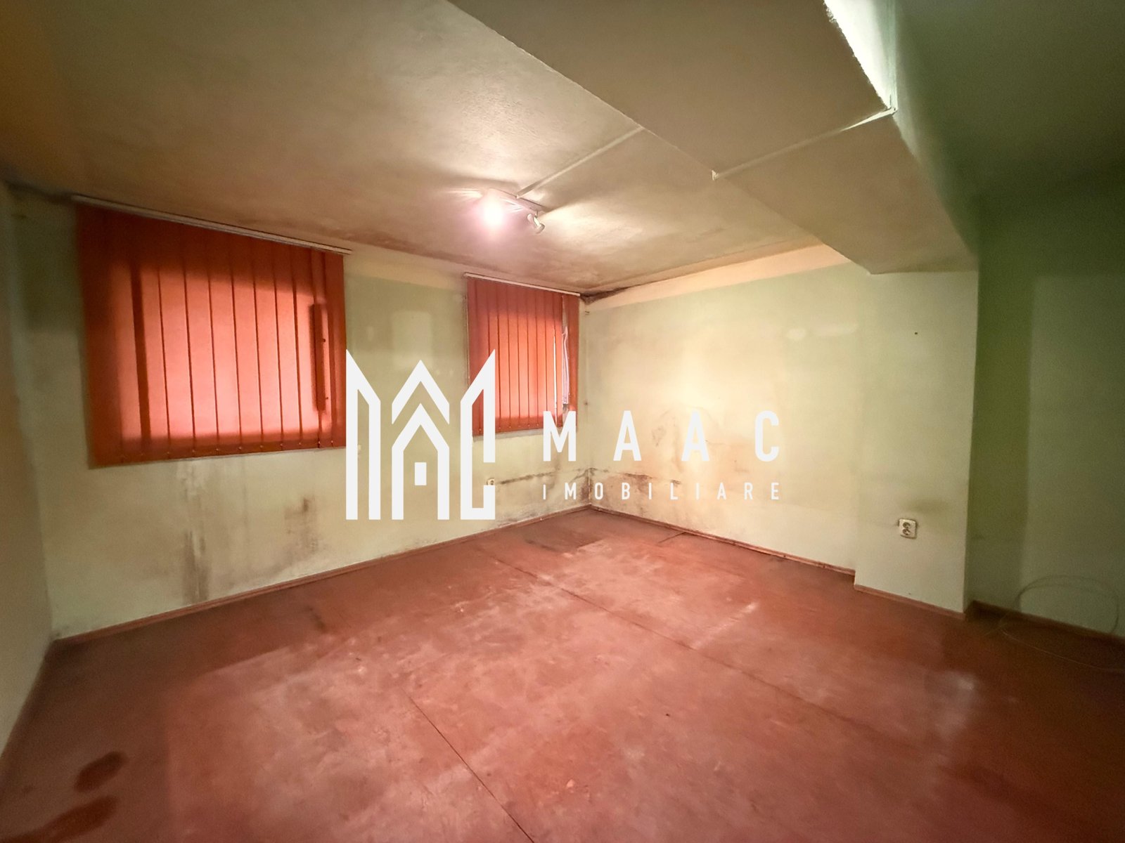 e4e966c42d234c59a42e195255c8ffad