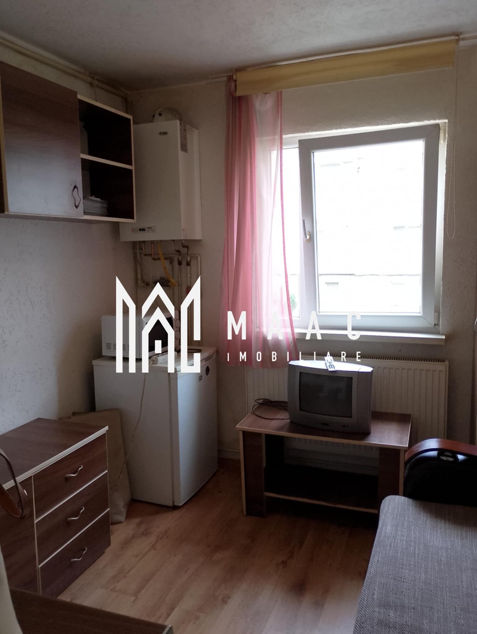 eae63e37eb1c4428acb37d70b66f462d-2