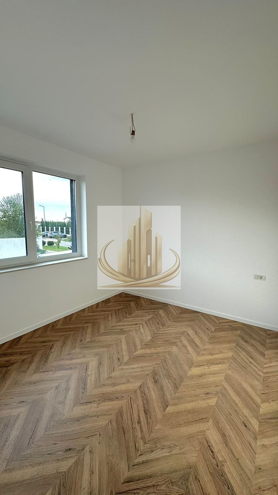 Duplex modern, 135 mp, grădină amenajată–Dumbrăvița, zonă linistita