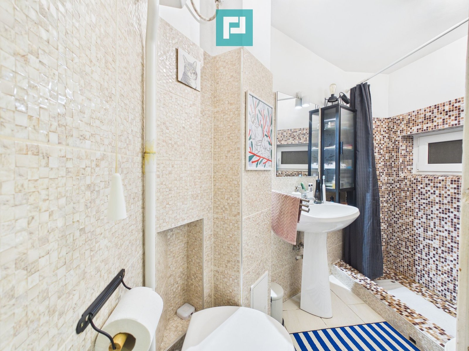 f5b10a093bc34b39b725431955eae1ce