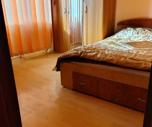 Direct Proprietar vanzare apartament 2 camere pret 14.000 euro