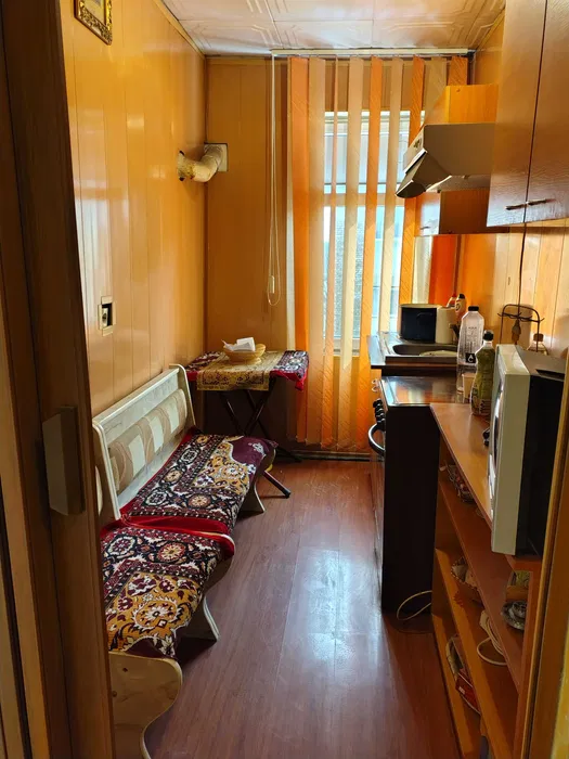 Direct Proprietar vanzare apartament 2 camere pret 14.000 euro