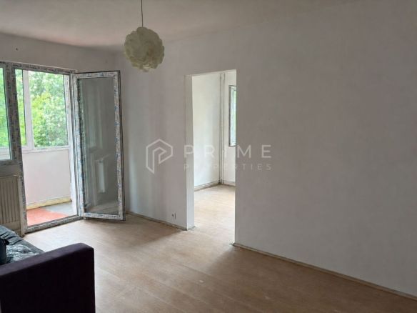 Apartament cu 3 camere, etaj 2 – Zona Dâmbul Pietros