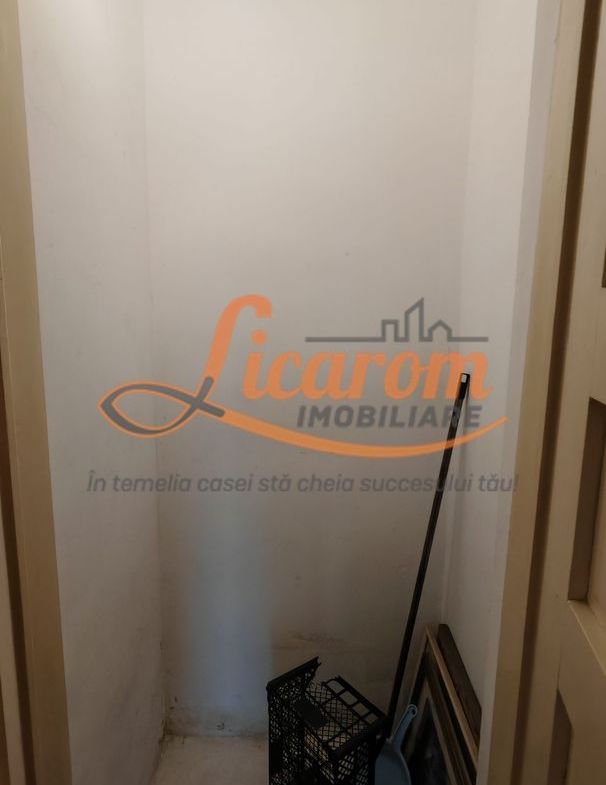 Casa PRETABILA DESTINATIE COMERCIALA,Brasovul Vechi,P+E, 3 cam