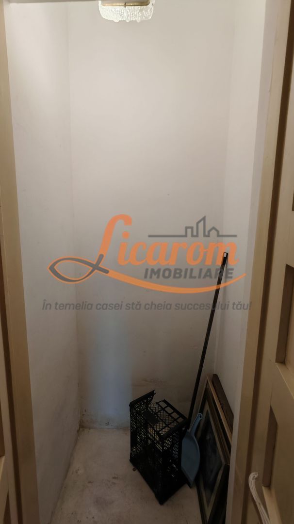 Casa PRETABILA DESTINATIE COMERCIALA,Brasovul Vechi,P+E, 3 cam