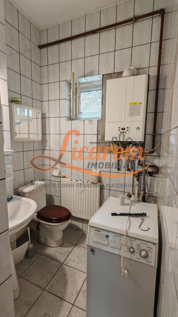 Casa PRETABILA DESTINATIE COMERCIALA,Brasovul Vechi,P+E, 3 cam