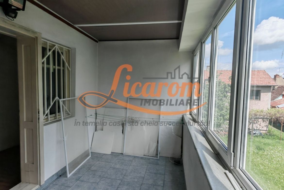 Casa PRETABILA DESTINATIE COMERCIALA,Brasovul Vechi,P+E, 3 cam