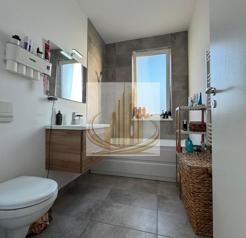 Apartament de lux cu 3 camere si 2 locuri de parcare✨