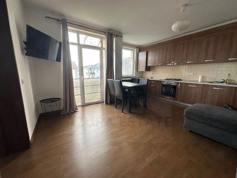 Apartment  3 camere 2 dormitoare balcon loc de parcare in Selimbar