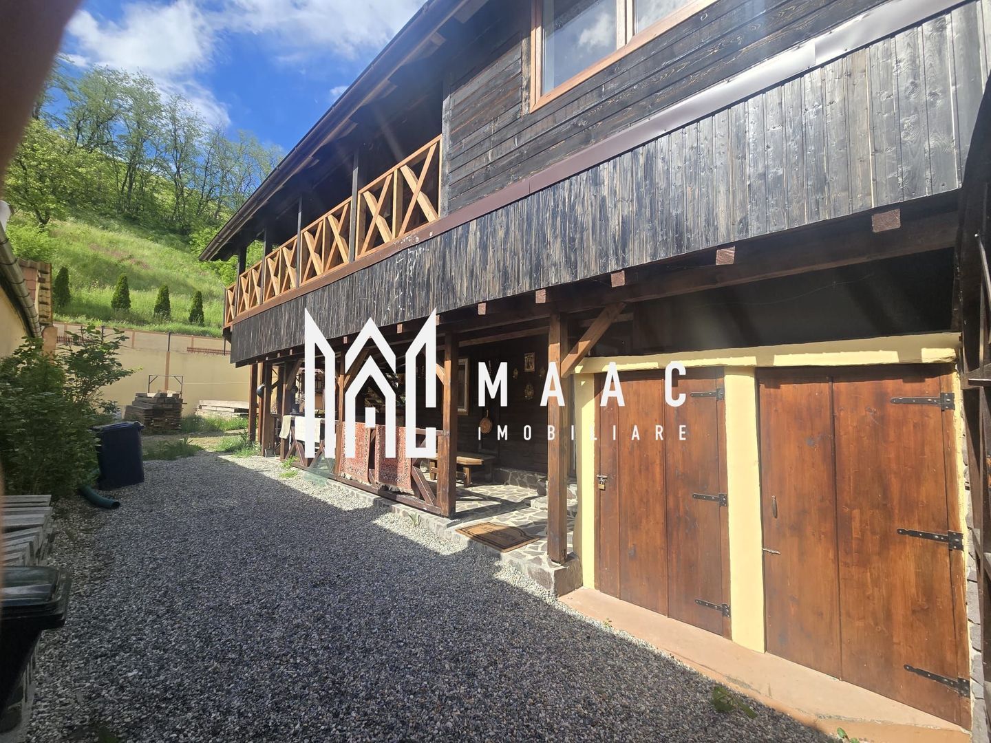 Casa 4 camere 850 mp teren Orlat