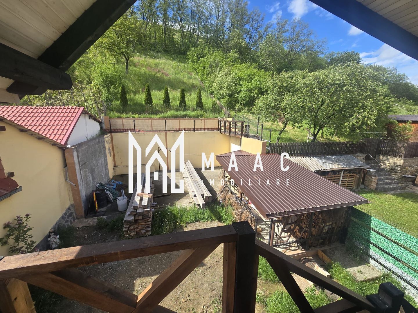 Casa 4 camere 850 mp teren Orlat