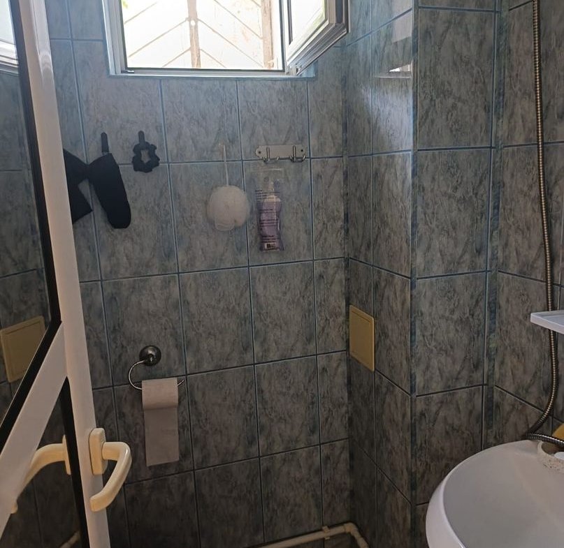 De vanzare apartament 3 camere – Micro 40 – Parter cu gradina