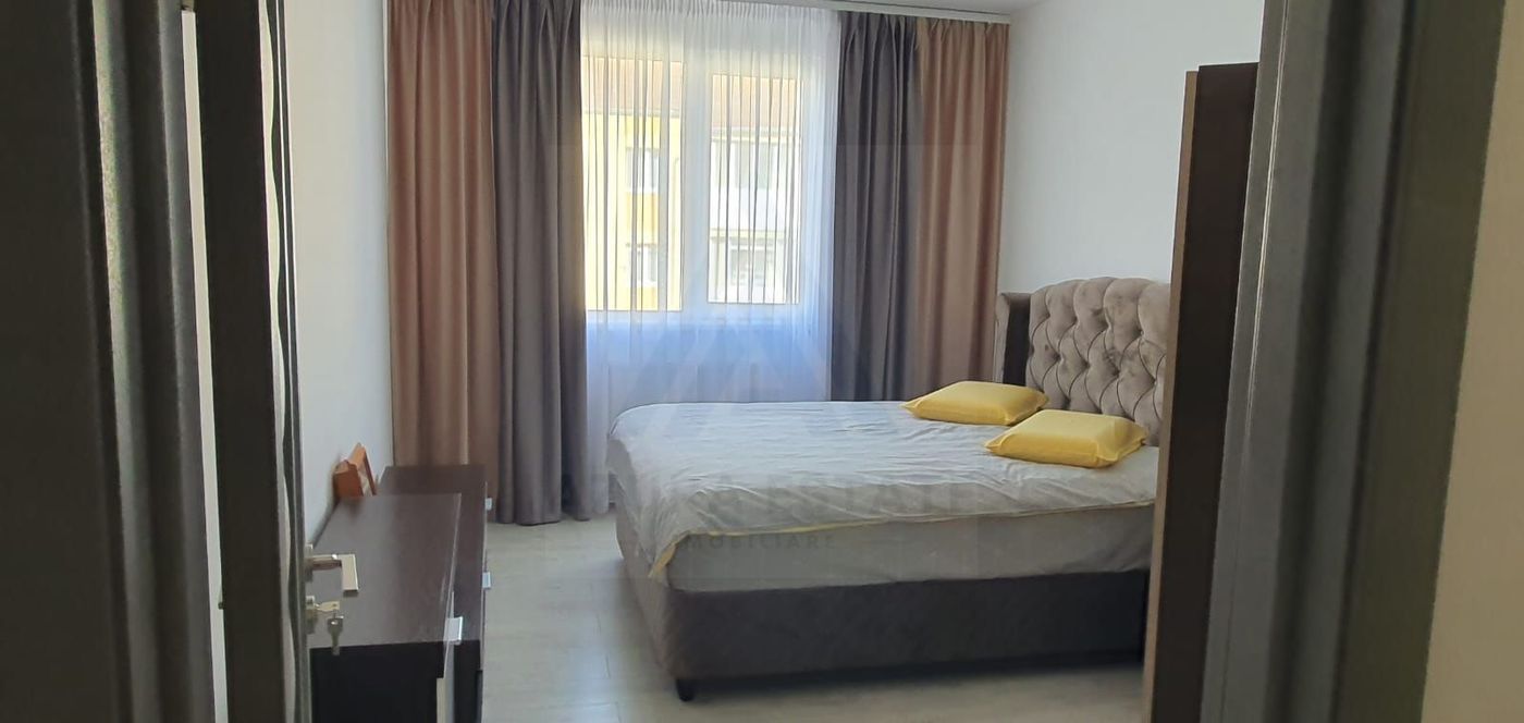 Apartament spatios 3 camere 72 mp balcon 5 mp zona Piata Rahovei