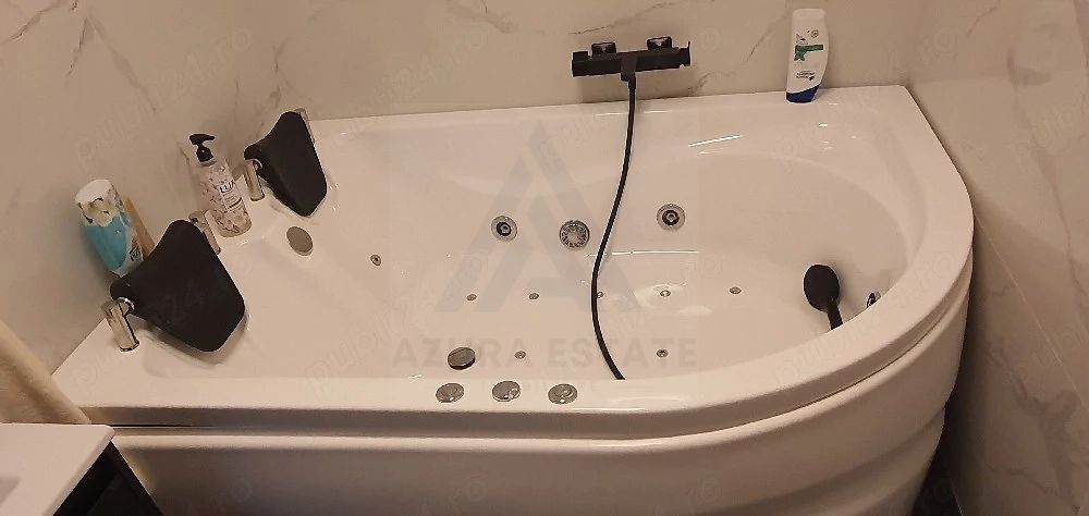 Apartament spatios 3 camere 72 mp balcon 5 mp zona Piata Rahovei