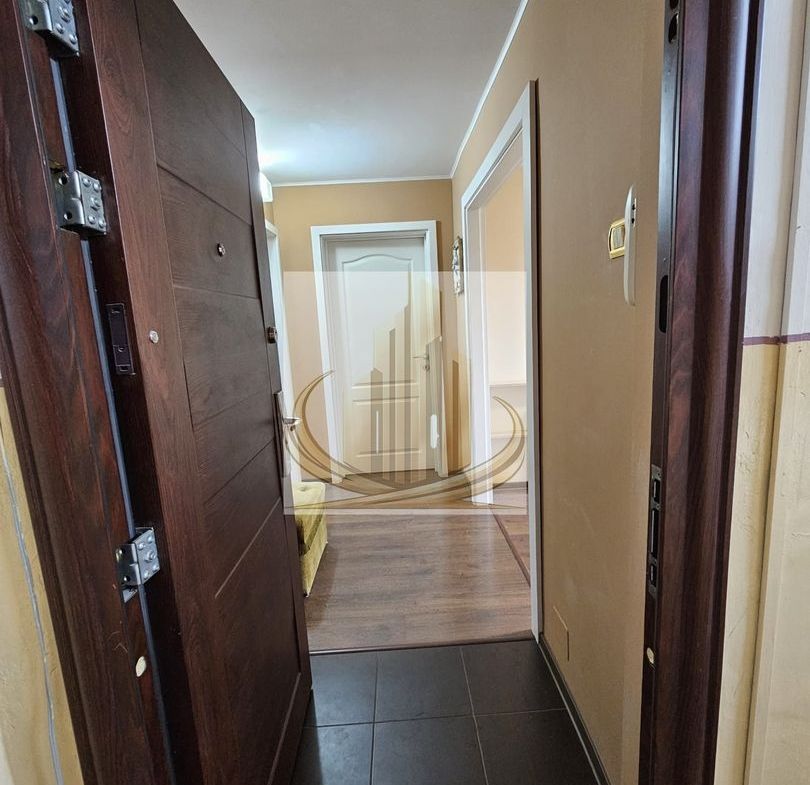 Apartament 3 camere 77mp Lipovei