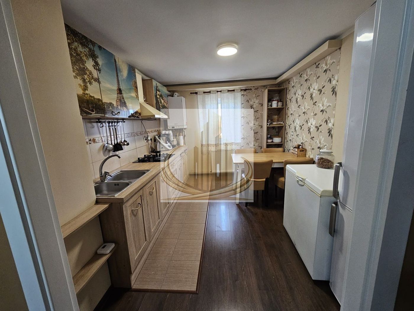 Apartament 3 camere 77mp Lipovei