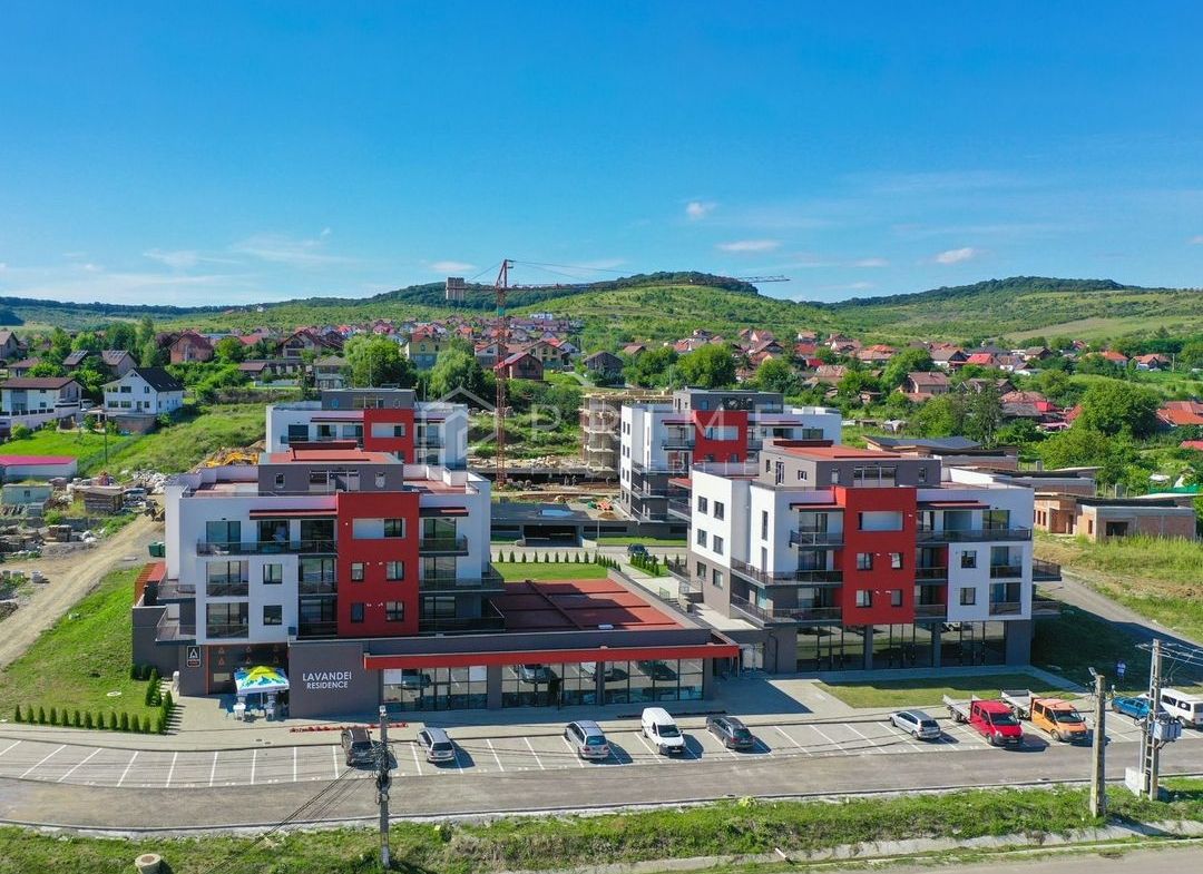 Apartament modern cu 3 camere, bloc nou cu lift și parcare privată