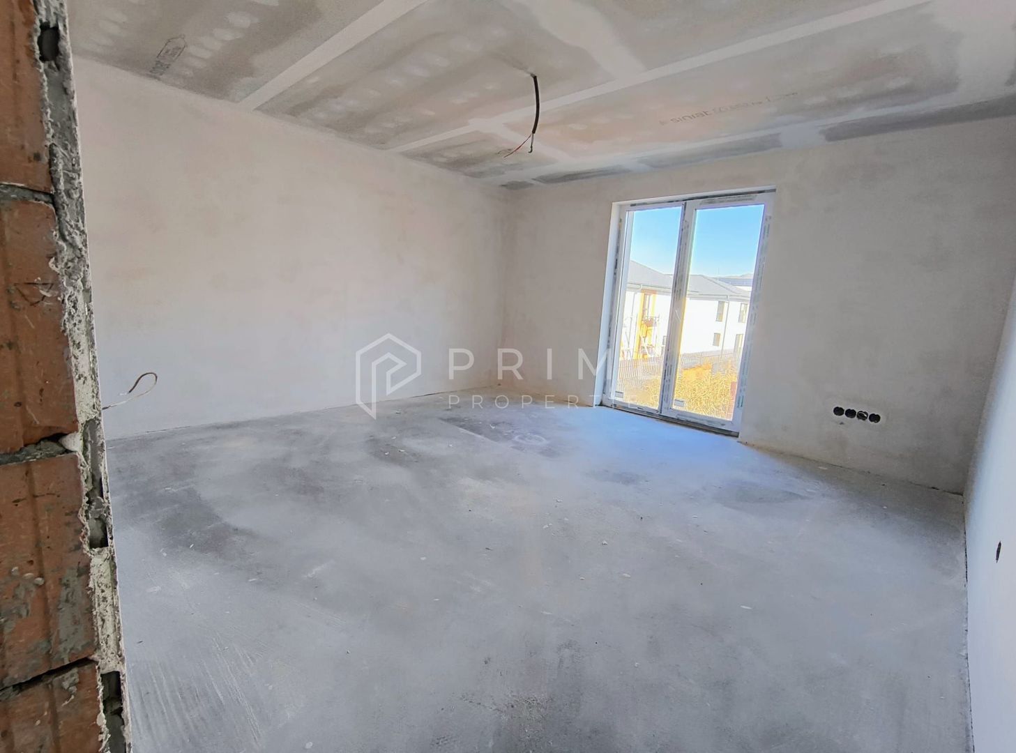 Construcție nouă, zonă liniștită – case 3 dormitoare, teren 250 mp