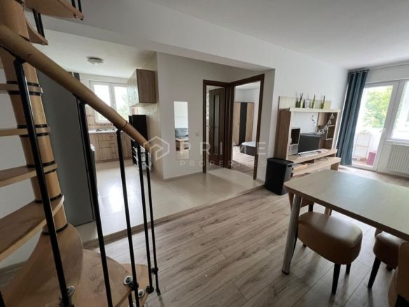 Apartament penthouse modern de vânzare, 4 camere, în Cornișa