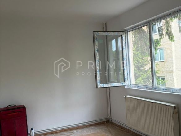 Apartament cu 3 camere, etaj 2 – Zona Dâmbul Pietros