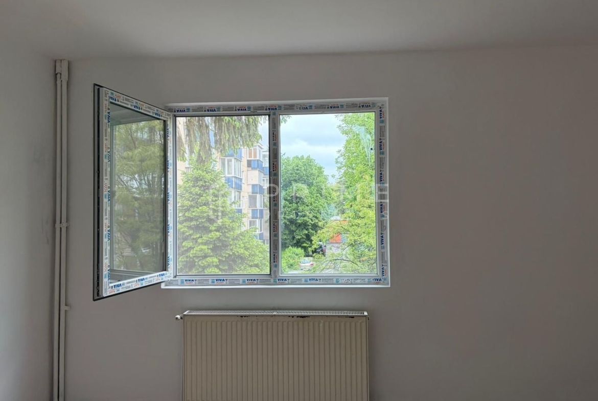 Apartament cu 3 camere, etaj 2 – Zona Dâmbul Pietros