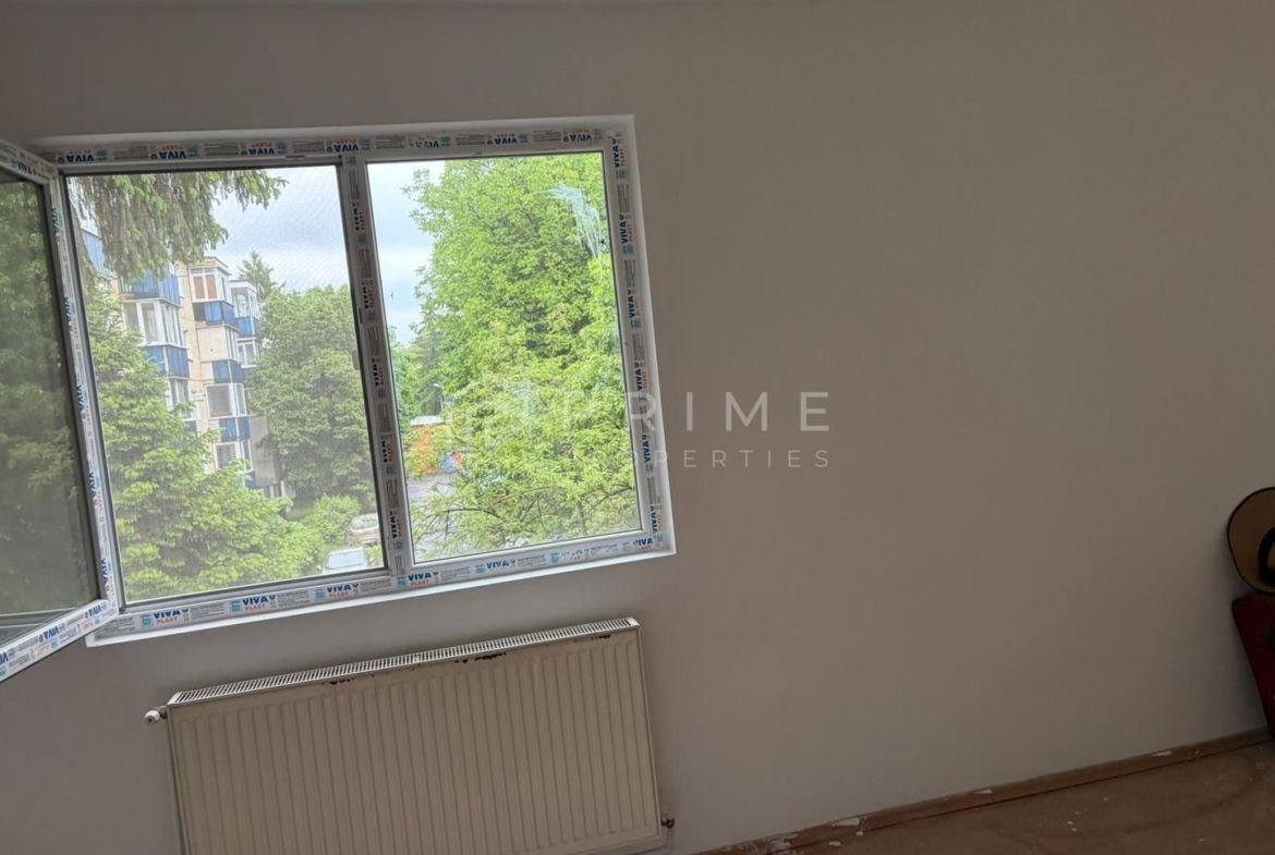 Apartament cu 3 camere, etaj 2 – Zona Dâmbul Pietros