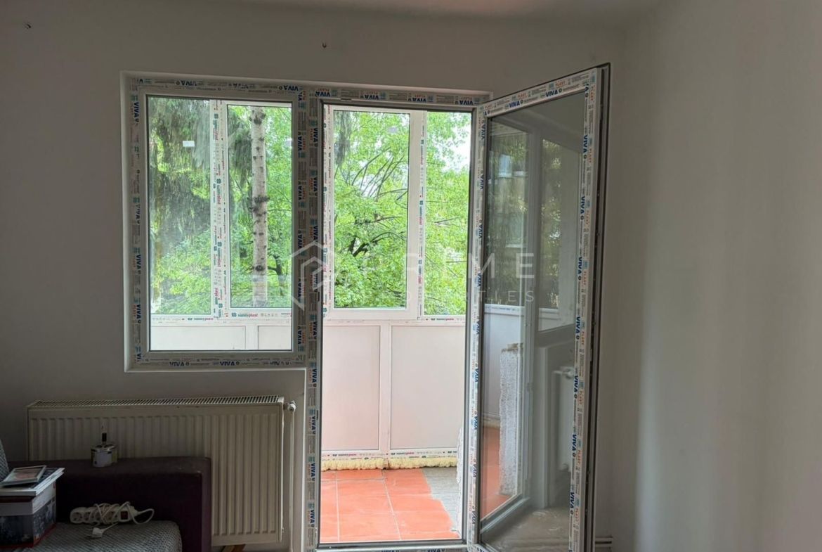 Apartament cu 3 camere, etaj 2 – Zona Dâmbul Pietros