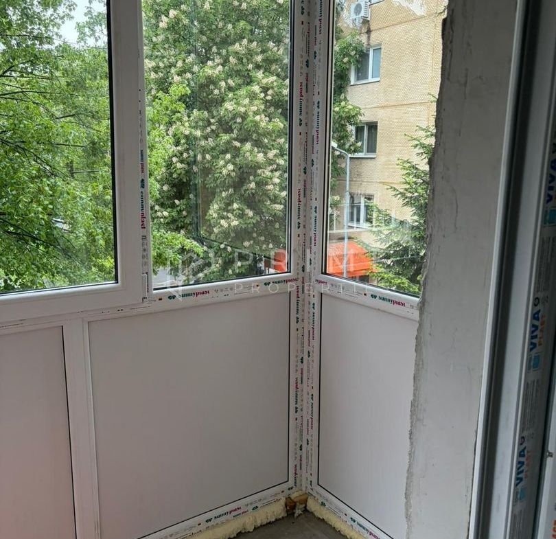 Apartament cu 3 camere, etaj 2 – Zona Dâmbul Pietros