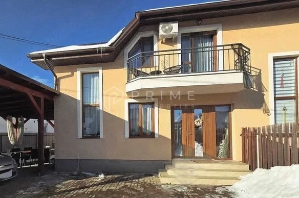 Casă familială spațioasă în zonă liniștită | Sângeorgiu de Mureș |