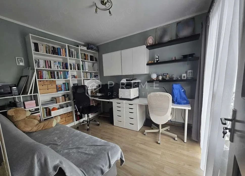 Casă familială spațioasă în zonă liniștită | Sângeorgiu de Mureș |