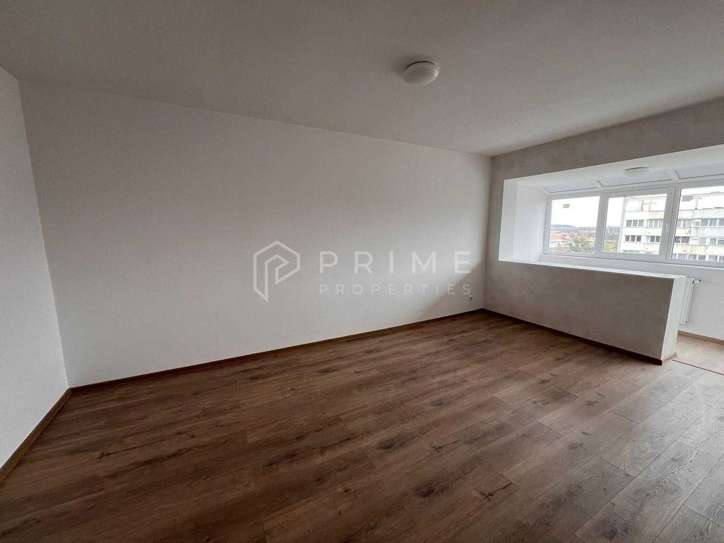 Apartament 2 Camere | 54 MP | Vedere Panoramică