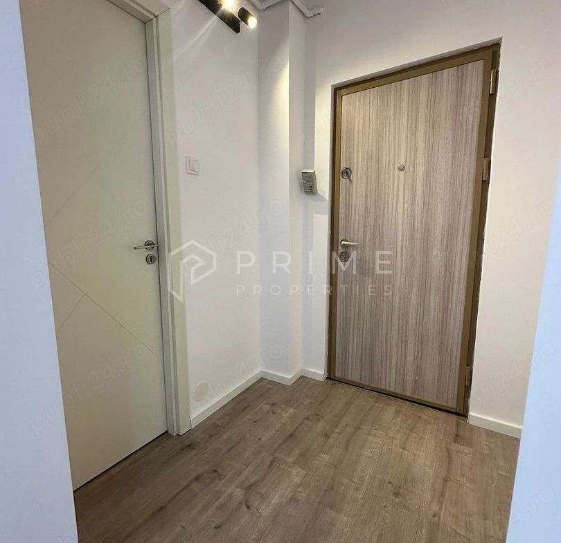 Apartament modern cu 3 camere, complet renovat – Zona Unirii