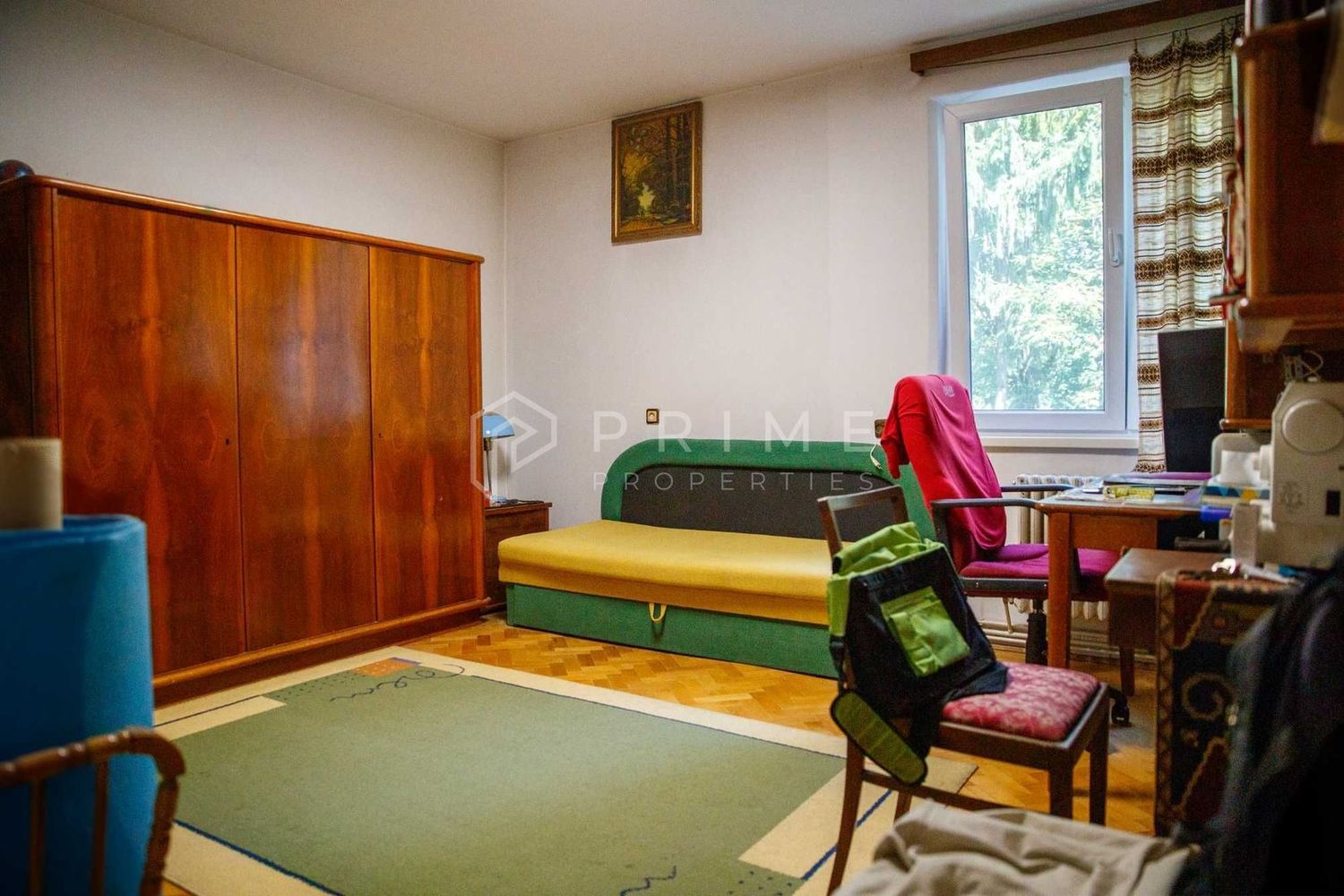 Apartament spațios cu 3 camere, decomandat – Zona 7 Noiembrie / UMFST