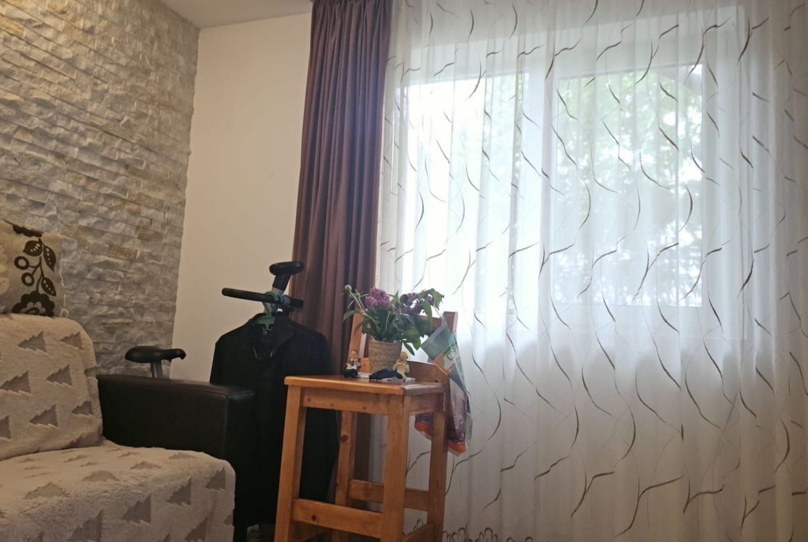 De vanzare casa in comuna Pechea, 165.000 euro negociabil